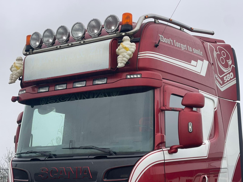 Scania R580 V8 SILVER GRIFFIN 66/100, LIMITED EDITION, FULL AIR, RETARDER. - شاحنة جرار: صور 5 Scania R580 V8 SILVER GRIFFIN 66/100, LIMITED EDITION, FULL AIR, RETARDER. - شاحنة جرار: صور 5