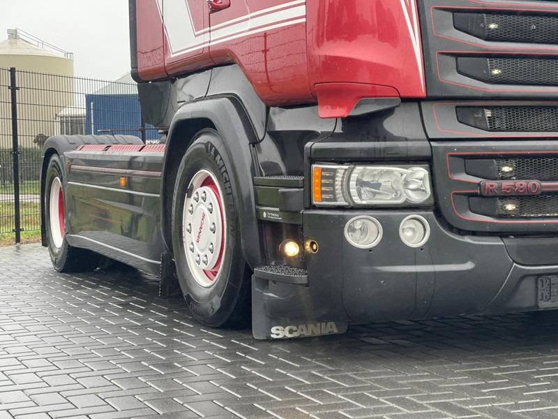 Scania R580 V8 SILVER GRIFFIN 66/100, LIMITED EDITION, FULL AIR, RETARDER. - شاحنة جرار: صور 3 Scania R580 V8 SILVER GRIFFIN 66/100, LIMITED EDITION, FULL AIR, RETARDER. - شاحنة جرار: صور 3