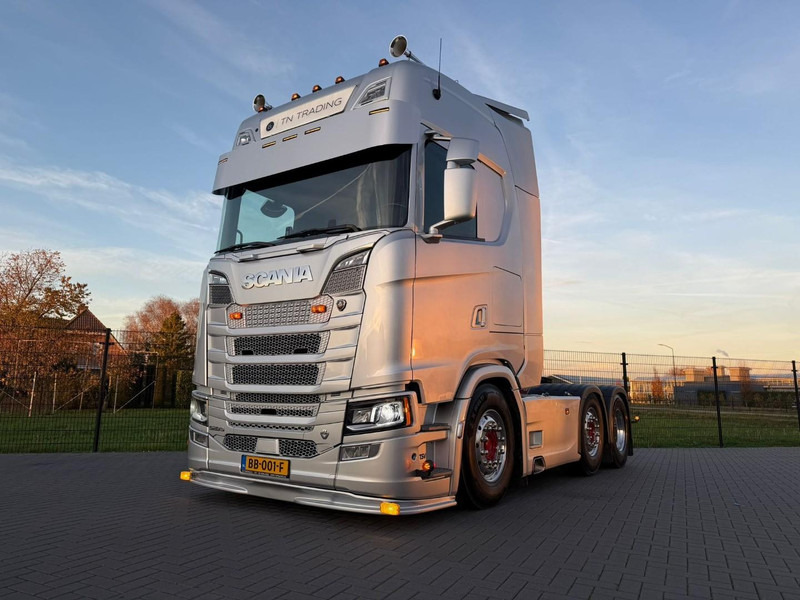 Scania S520 6X2/4, VOLLUCHT, LEER, RETARDER, PARK COOL, EURO 6D. - شاحنة جرار: صور 4 Scania S520 6X2/4, VOLLUCHT, LEER, RETARDER, PARK COOL, EURO 6D. - شاحنة جرار: صور 4
