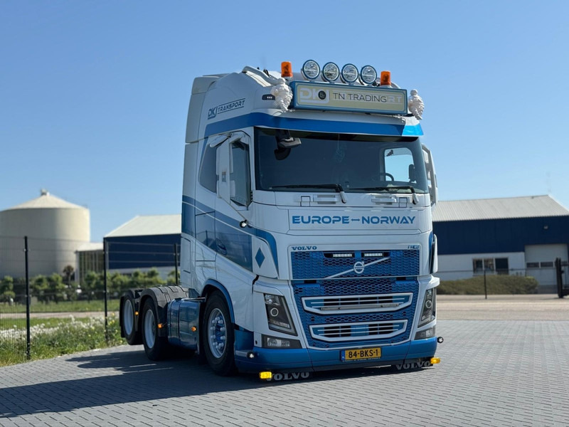 Volvo FH 16.750 FULL AIR, LEATHER, SHOW, TOP CONDITION, XL CABINE. - شاحنة جرار: صور 1 Volvo FH 16.750 FULL AIR, LEATHER, SHOW, TOP CONDITION, XL CABINE. - شاحنة جرار: صور 1