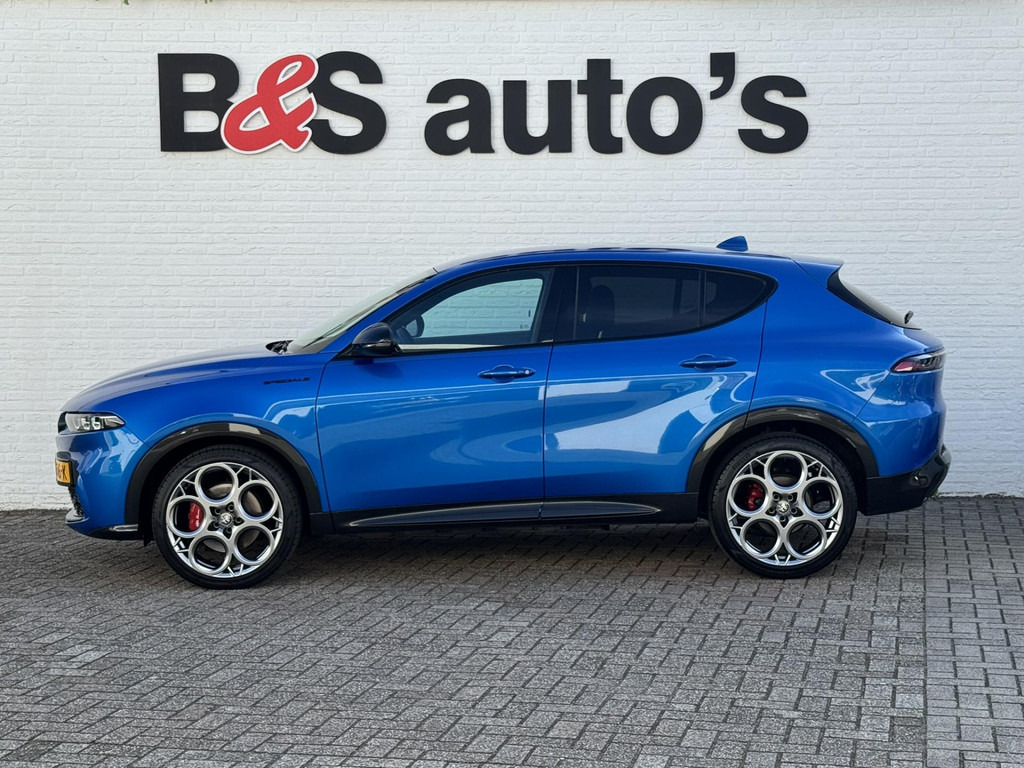 Alfa Romeo Tonale-1.5T Hybrid Edizione Speciale Stoelventilatie/ verwarming Climate control Apple Carplay Android Leder - سيارة دفع رباعي: صور 4 Alfa Romeo Tonale-1.5T Hybrid Edizione Speciale Stoelventilatie/ verwarming Climate control Apple Carplay Android Leder - سيارة دفع رباعي: صور 4