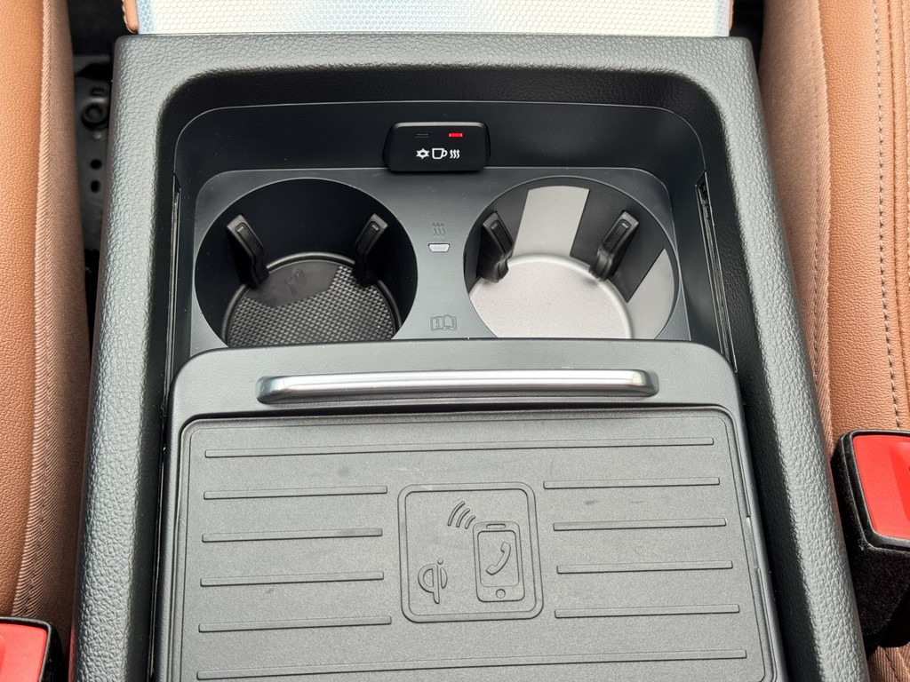 Audi Q5-Sportback 50 TFSI e Quattro S edition Competition Adaptive cruise Climate control Matrix LED Leer Panoramadak B&O Navi - سيارة دفع رباعي: صور 3 Audi Q5-Sportback 50 TFSI e Quattro S edition Competition Adaptive cruise Climate control Matrix LED Leer Panoramadak B&O Navi - سيارة دفع رباعي: صور 3