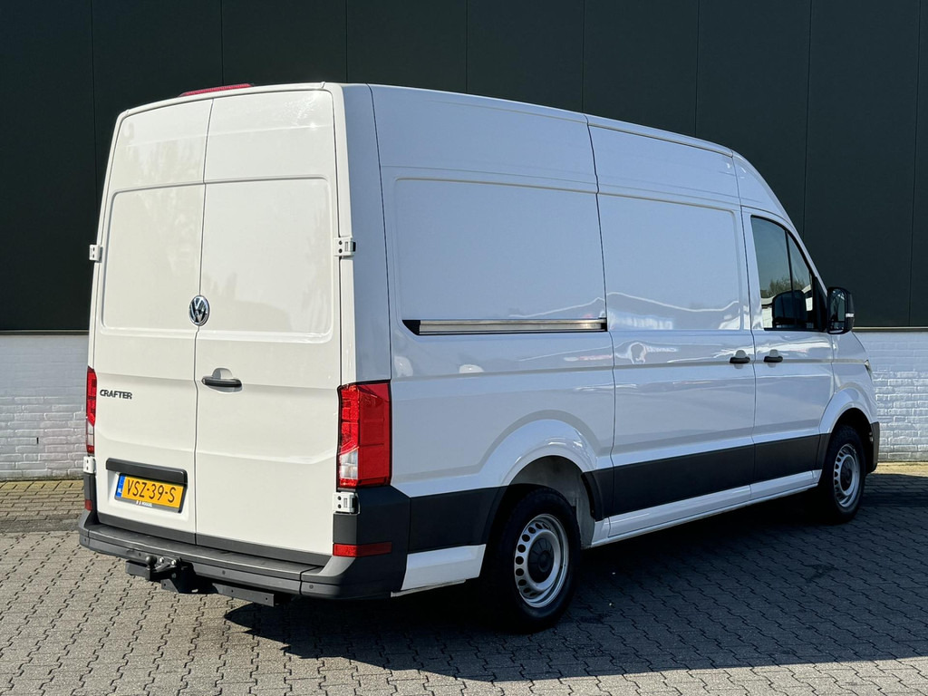 Volkswagen Crafter-30 2.0 TDI L3H3 Highline 4S banden Trekhaak Carplay Pdc v+a Cruise DAB - فان: صور 2 Volkswagen Crafter-30 2.0 TDI L3H3 Highline 4S banden Trekhaak Carplay Pdc v+a Cruise DAB - فان: صور 2