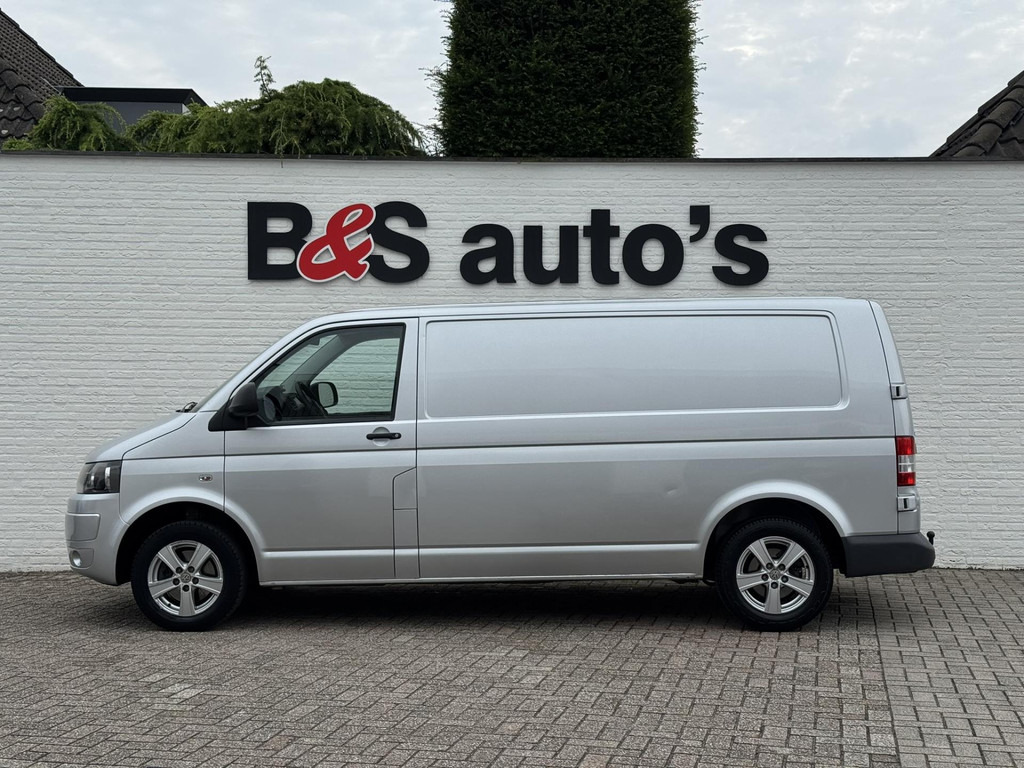 Volkswagen Transporter-2.0 TDI L2H3 Trekhaak Airco Navigatie Parrot Lat om Lat betimmering - فان: صور 3 Volkswagen Transporter-2.0 TDI L2H3 Trekhaak Airco Navigatie Parrot Lat om Lat betimmering - فان: صور 3