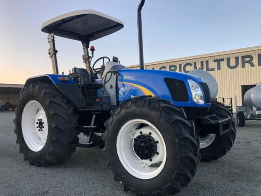 New Holland TL100A Tracteur - جرار: صور 1 New Holland TL100A Tracteur - جرار: صور 1