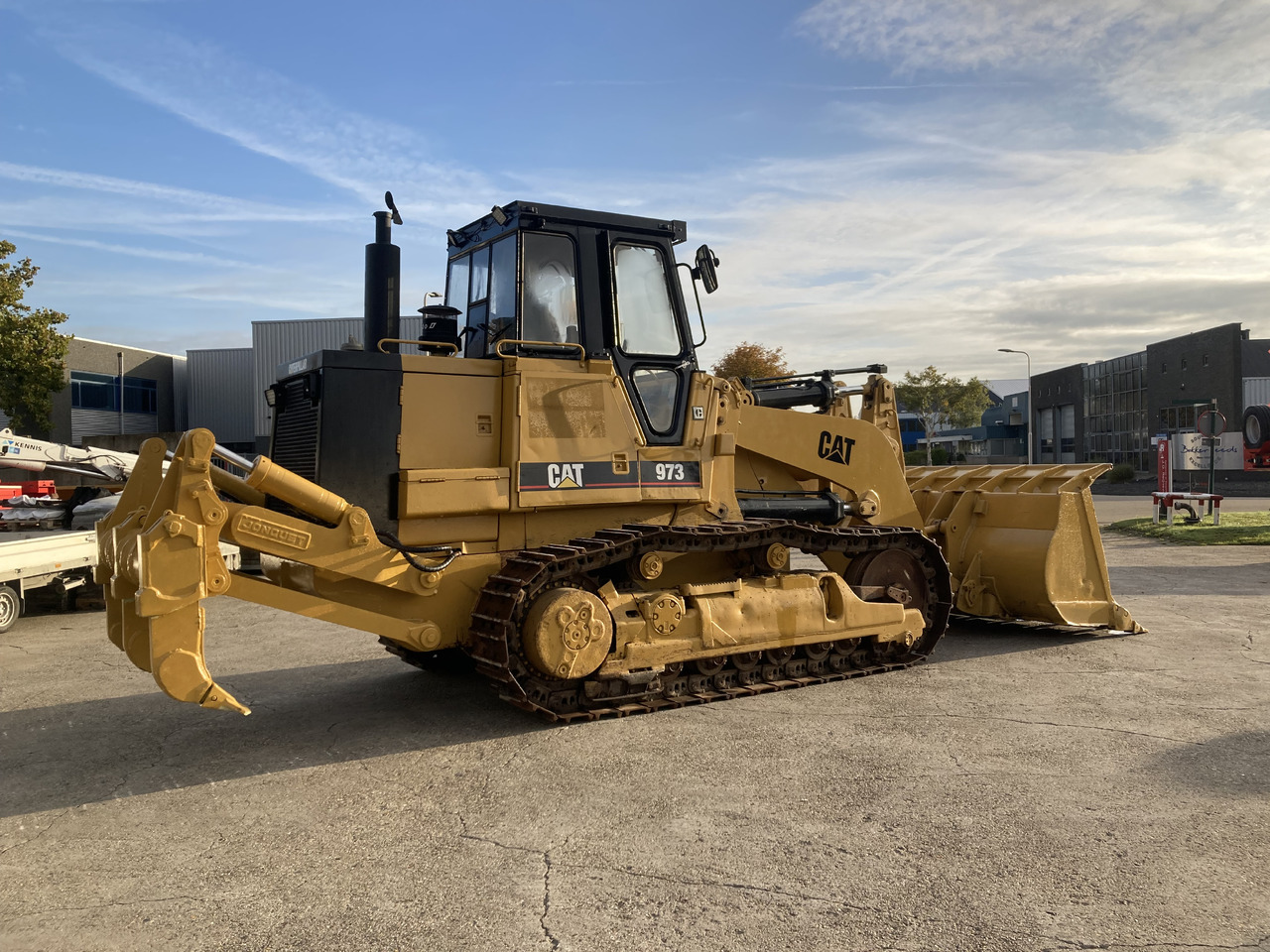 CATERPILLAR 973 - اللودر المجنزر: صور 5 CATERPILLAR 973 - اللودر المجنزر: صور 5