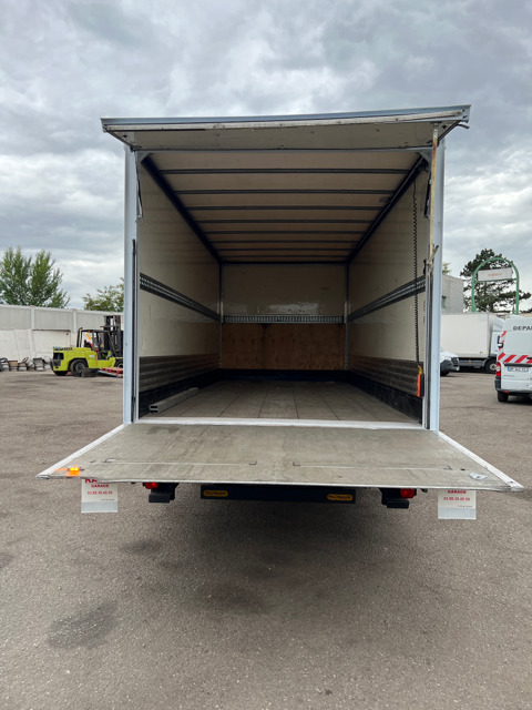 FUSO CANTER - بصندوق مغلق شاحنة: صور 2 FUSO CANTER - بصندوق مغلق شاحنة: صور 2