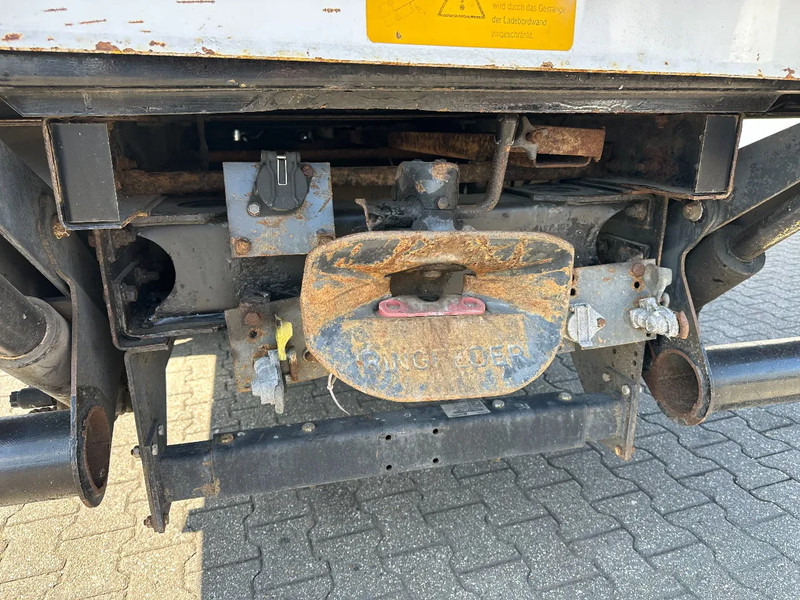 DAF LF 45 180 4x2 Gesloten Opbouw Manual Euro 3 - بصندوق مغلق شاحنة: صور 5 DAF LF 45 180 4x2 Gesloten Opbouw Manual Euro 3 - بصندوق مغلق شاحنة: صور 5