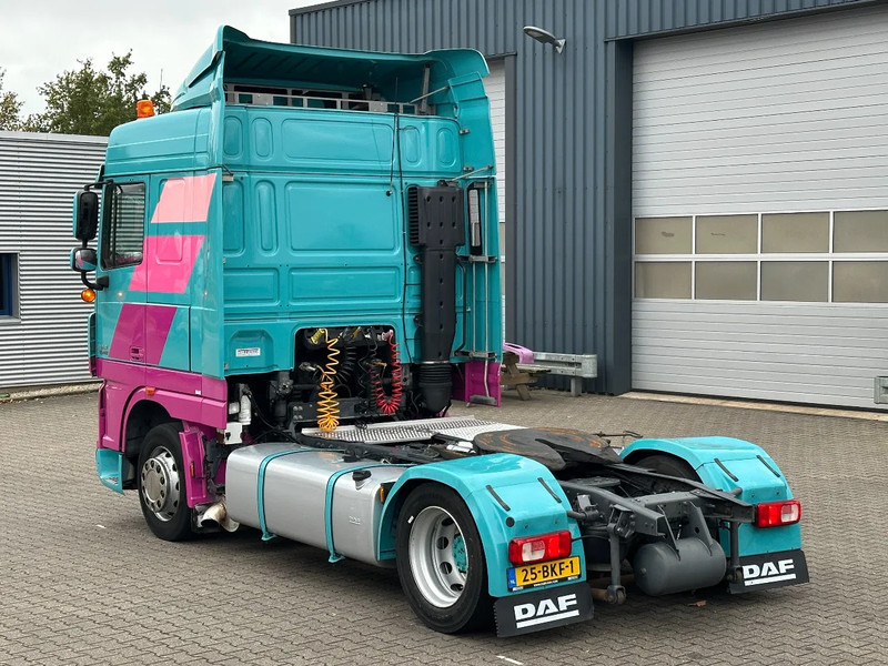 DAF XF 106.460 Mega - Hefschotel - Intarder - 2 Tank - Euro 5 - شاحنة جرار: صور 4 DAF XF 106.460 Mega - Hefschotel - Intarder - 2 Tank - Euro 5 - شاحنة جرار: صور 4