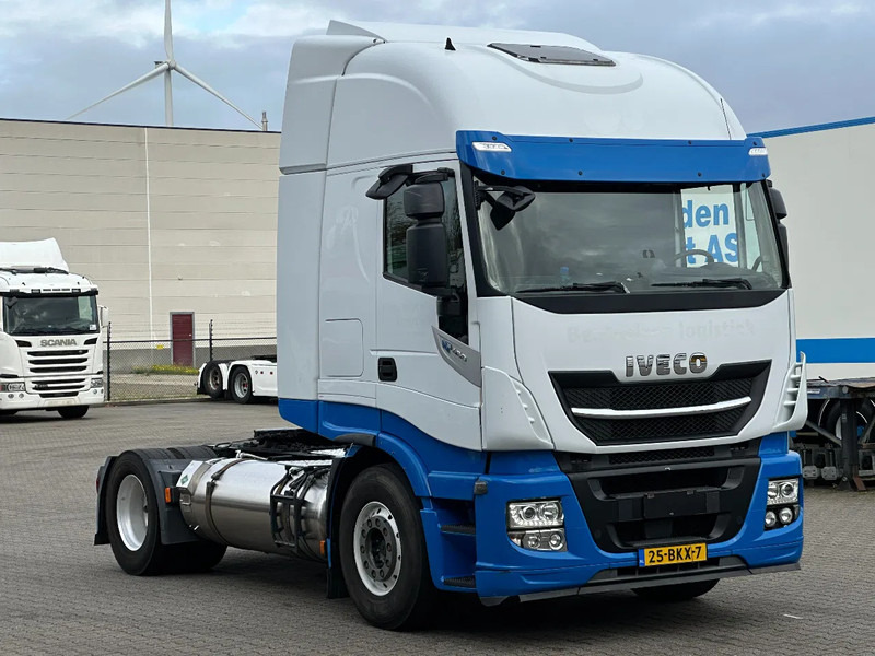 Iveco Stralis 460 LNG Euro 6 Retarder *NL-Truck* - شاحنة جرار: صور 2 Iveco Stralis 460 LNG Euro 6 Retarder *NL-Truck* - شاحنة جرار: صور 2