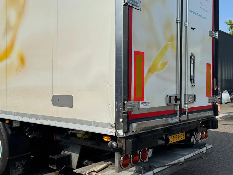 Kögel Carrier Vector 1350 / SAF-Disc / Lift-as / OV-Laadklep - مبردة نصف مقطورة: صور 5 Kögel Carrier Vector 1350 / SAF-Disc / Lift-as / OV-Laadklep - مبردة نصف مقطورة: صور 5