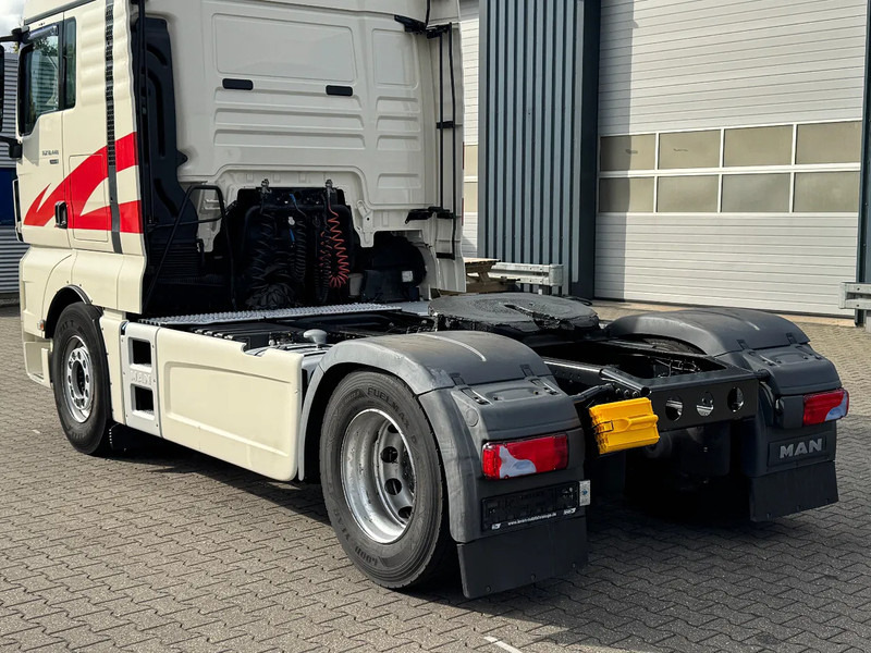 MAN TGX 18.440 XLX Full Spoiler - 2x Tank - Euro 6 - شاحنة جرار: صور 5 MAN TGX 18.440 XLX Full Spoiler - 2x Tank - Euro 6 - شاحنة جرار: صور 5