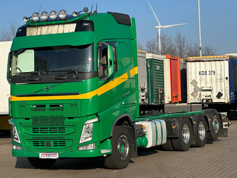 Volvo FH 13.540 Globe XL 8x4*4 Chassis Retarder *447 Tkm* - الشاسيه شاحنة: صور 2 Volvo FH 13.540 Globe XL 8x4*4 Chassis Retarder *447 Tkm* - الشاسيه شاحنة: صور 2