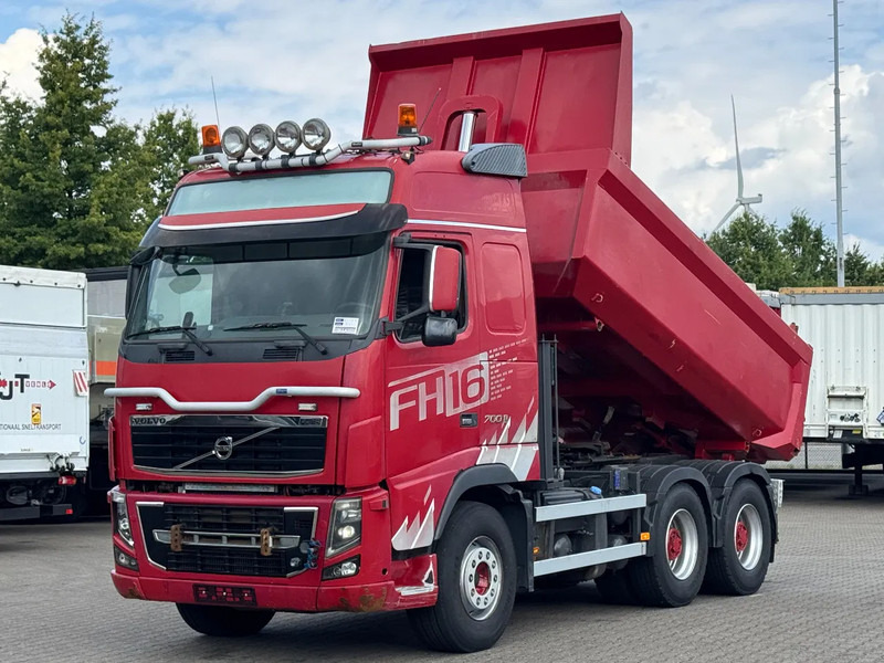 Volvo FH 16.700 6x4 Tipper And Tractor Combi / Euro 5 - قلابات: صور 1 Volvo FH 16.700 6x4 Tipper And Tractor Combi / Euro 5 - قلابات: صور 1