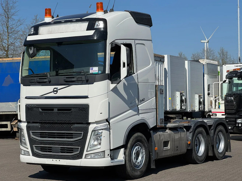 Volvo FH 540 6x4 Tandem Lift Globettrotter Euro 6 - شاحنة جرار: صور 1 Volvo FH 540 6x4 Tandem Lift Globettrotter Euro 6 - شاحنة جرار: صور 1
