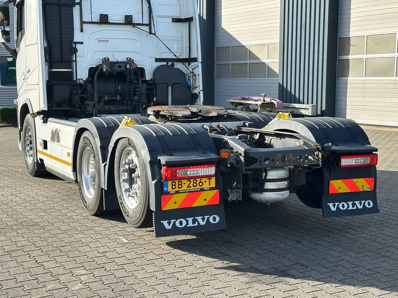 Volvo FH 540 XL 6x2 Retarder / 2 Tank / Full Air / Euro 6 - شاحنة جرار: صور 5 Volvo FH 540 XL 6x2 Retarder / 2 Tank / Full Air / Euro 6 - شاحنة جرار: صور 5