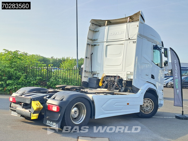 DAF XF 530 4X2 Retarder Standklima 2xTanks Euro 6 - شاحنة جرار: صور 5 DAF XF 530 4X2 Retarder Standklima 2xTanks Euro 6 - شاحنة جرار: صور 5