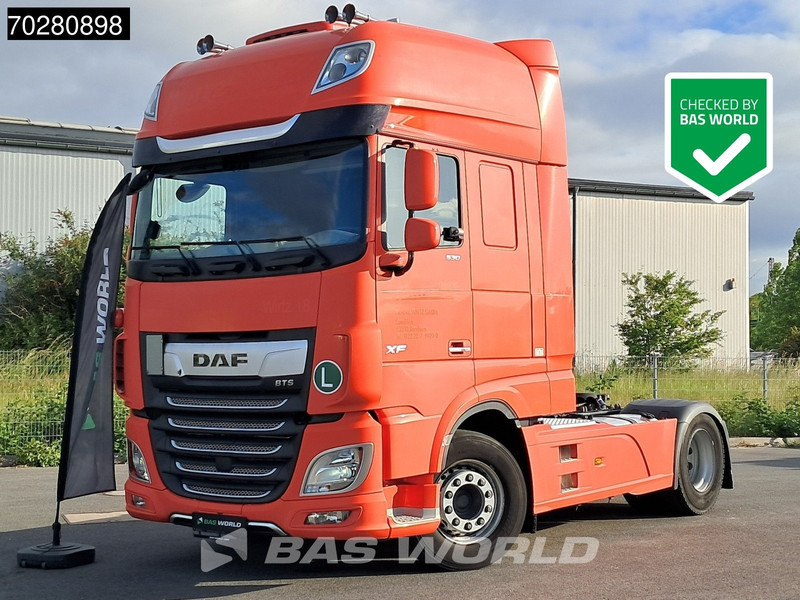DAF XF 530 4X2 SSC Retarder 2x Tanks Standklima Navi ACC LED - شاحنة جرار: صور 1 DAF XF 530 4X2 SSC Retarder 2x Tanks Standklima Navi ACC LED - شاحنة جرار: صور 1