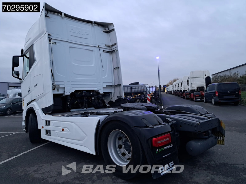 DAF XG+ 530 4X2 Retarder 2xTanks ACC Standklima - شاحنة جرار: صور 2 DAF XG+ 530 4X2 Retarder 2xTanks ACC Standklima - شاحنة جرار: صور 2