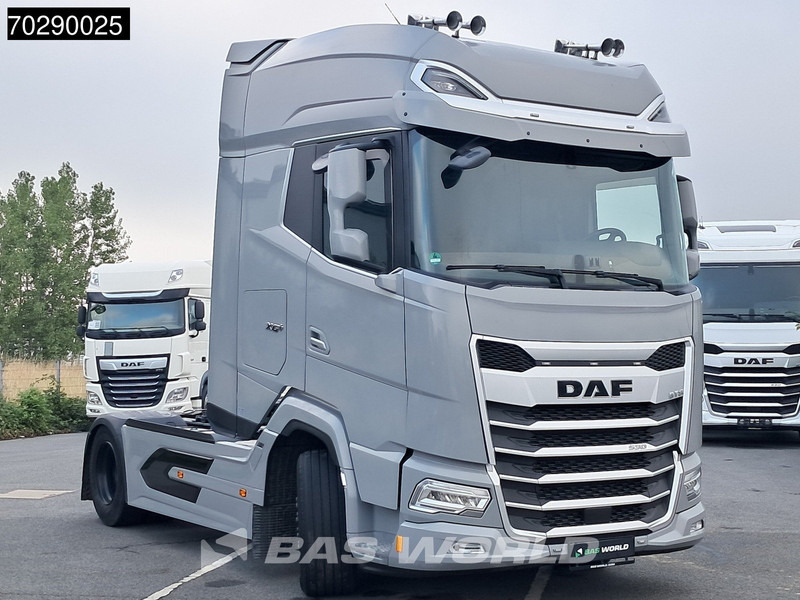 DAF XG+ 530 4X2 Retarder 2xTanks Standklima ACC LED Euro 6 - شاحنة جرار: صور 3 DAF XG+ 530 4X2 Retarder 2xTanks Standklima ACC LED Euro 6 - شاحنة جرار: صور 3