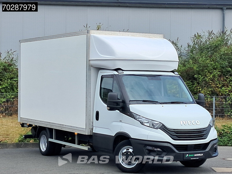 Iveco Daily 35C16 3.0L Ladebordwand Koffer Doppelbereifung Klima Tempomat 160PS Euro6 20m3 A/C Cruise control - الشاحنات الصغيرة صندوق مغلق: صور 2 Iveco Daily 35C16 3.0L Ladebordwand Koffer Doppelbereifung Klima Tempomat 160PS Euro6 20m3 A/C Cruise control - الشاحنات الصغيرة صندوق مغلق: صور 2