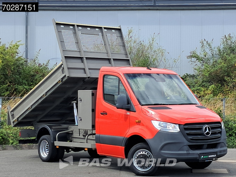Mercedes-Benz Sprinter 514 CDI Kipper Doppelbereifung 3,5t AHK Klima Tempomat 140PS Euro6 Kieper Pickup 2m3 A/C Towbar Cruise control - قلاب صغير: صور 3 Mercedes-Benz Sprinter 514 CDI Kipper Doppelbereifung 3,5t AHK Klima Tempomat 140PS Euro6 Kieper Pickup 2m3 A/C Towbar Cruise control - قلاب صغير: صور 3
