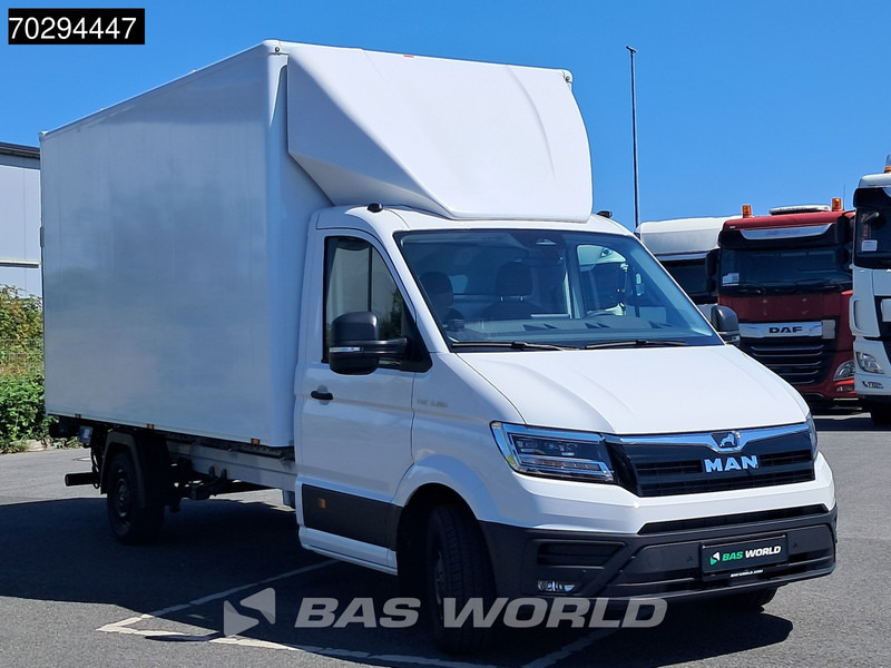 Volkswagen Crafter 177pk Neu! Automatik 2025 Facelift Koffer Ladebordwand Navi Klima Tempomat LED Euro6 21m3 A/C Cruise control - الشاحنات الصغيرة صندوق مغلق: صور 5 Volkswagen Crafter 177pk Neu! Automatik 2025 Facelift Koffer Ladebordwand Navi Klima Tempomat LED Euro6 21m3 A/C Cruise control - الشاحنات الصغيرة صندوق مغلق: صور 5