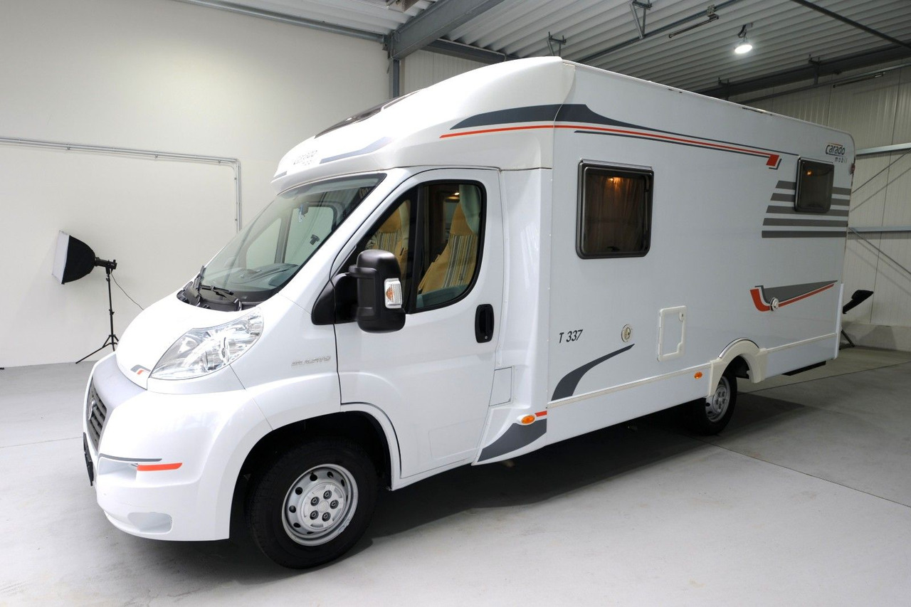 Carado T 337/Einzelbetten/Garage/Klima/Markise - موتر هوم شبه متكامل: صور 2 Carado T 337/Einzelbetten/Garage/Klima/Markise - موتر هوم شبه متكامل: صور 2
