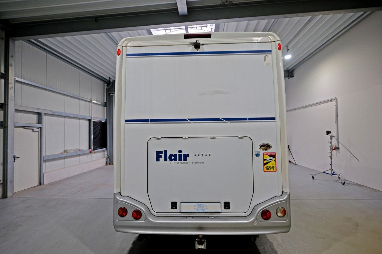 Niesmann + Bischoff Flair I 6700 TA/Festbett+Hubbett/Klima/Solar - موتر هوم متكامل: صور 3 Niesmann + Bischoff Flair I 6700 TA/Festbett+Hubbett/Klima/Solar - موتر هوم متكامل: صور 3