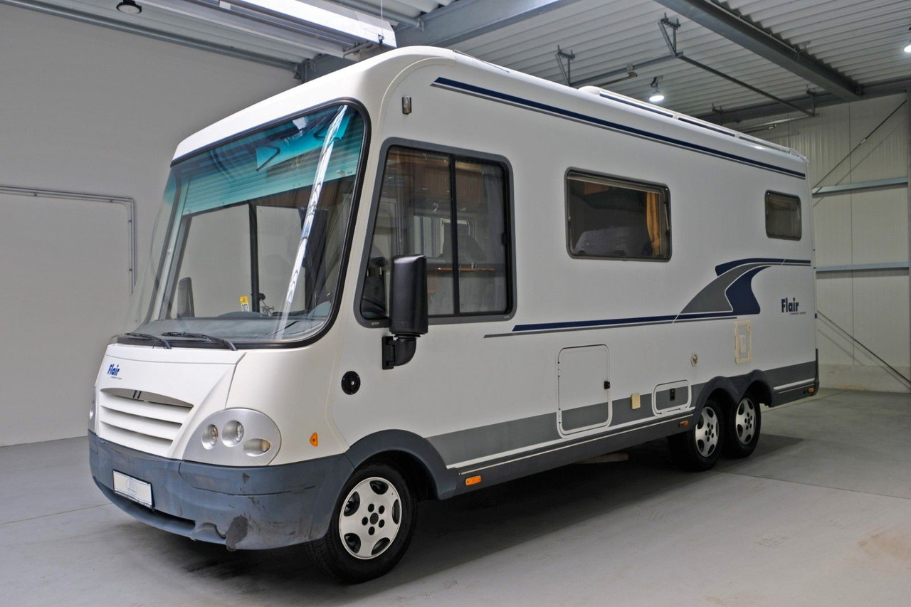 Niesmann + Bischoff Flair I 6700TA/Festbett+Hubbett/Klima/Garage - موتر هوم متكامل: صور 2 Niesmann + Bischoff Flair I 6700TA/Festbett+Hubbett/Klima/Garage - موتر هوم متكامل: صور 2