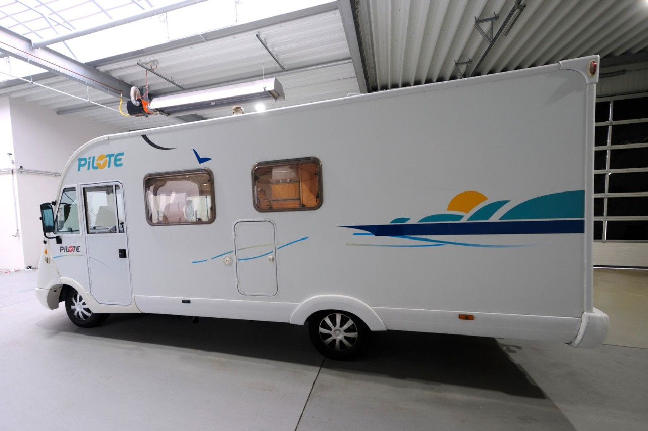 Pilote Aventura/Festbett+Hubbett/Garage/Klima/Solar - موتر هوم متكامل: صور 3 Pilote Aventura/Festbett+Hubbett/Garage/Klima/Solar - موتر هوم متكامل: صور 3