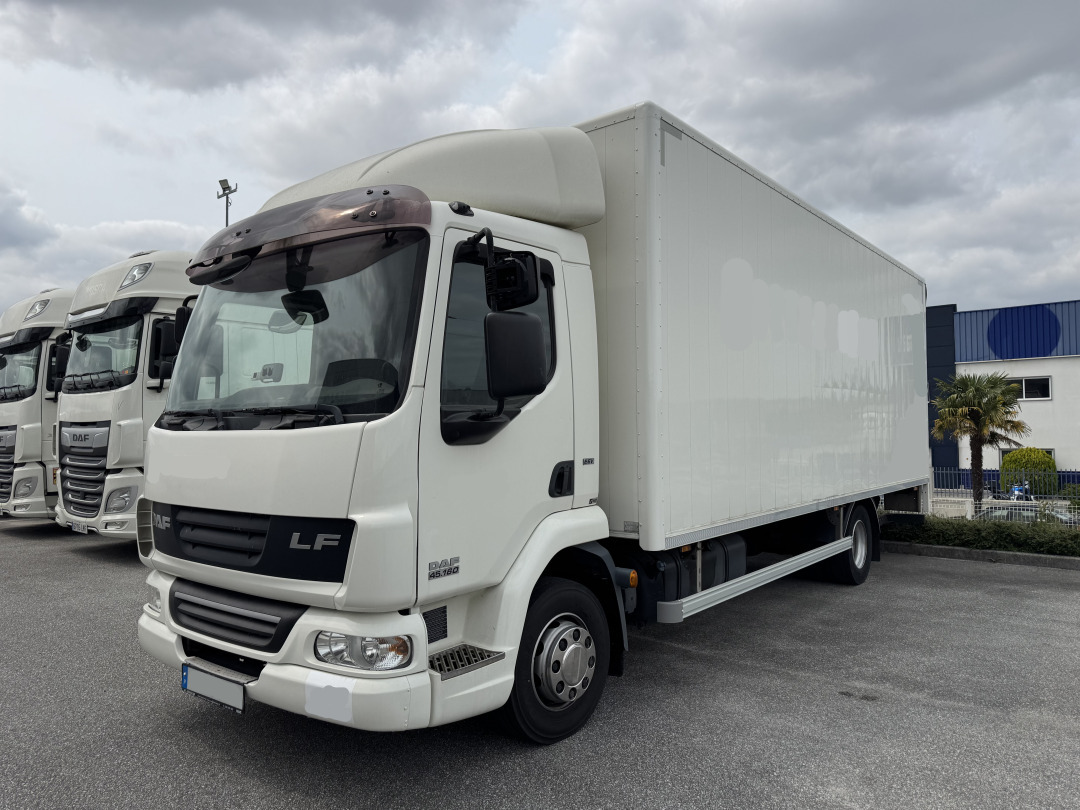 DAF LF 160 45IV - بصندوق مغلق شاحنة: صور 1 DAF LF 160 45IV - بصندوق مغلق شاحنة: صور 1