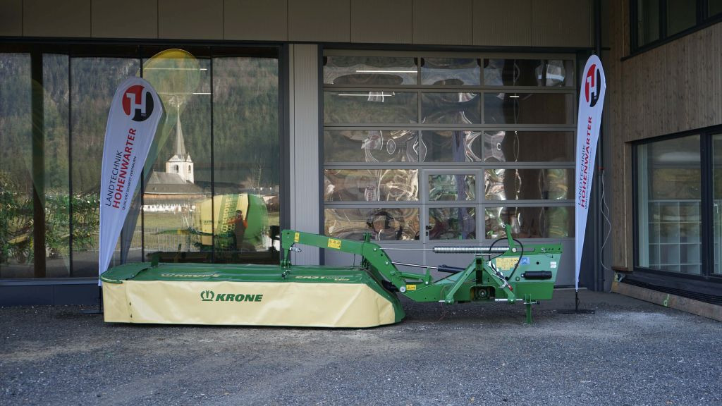 Krone EasyCut R 320 (20592) - جزازة: صور 1 Krone EasyCut R 320 (20592) - جزازة: صور 1