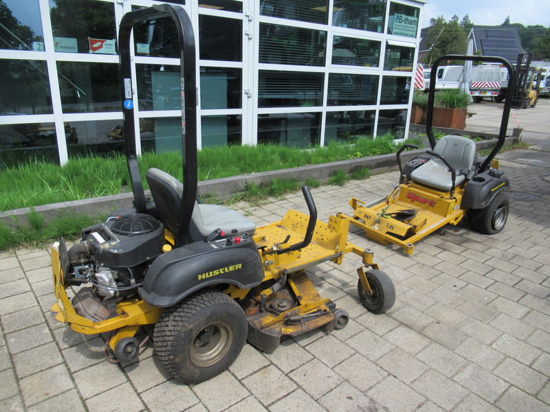 Hustler SPORT 0-Turn Maaier / Mower for parts / Defect - جزازة المروج: صور 3 Hustler SPORT 0-Turn Maaier / Mower for parts / Defect - جزازة المروج: صور 3