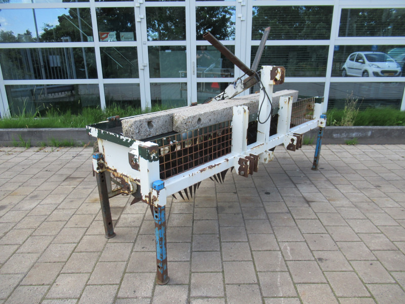 Imants VENUS 3P Beluchter 210 cm Prikrol - جرار بعجلتين: صور 3 Imants VENUS 3P Beluchter 210 cm Prikrol - جرار بعجلتين: صور 3
