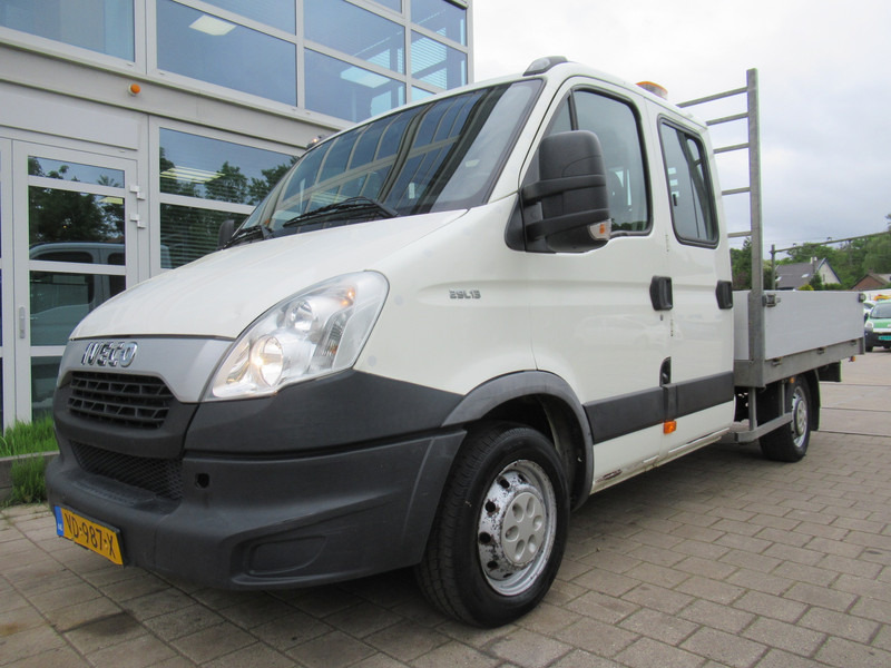 Iveco Daily 29L13 2.3HPi 93KW 345 DOKA Dubbelcabine - الشاحنات الصغيرة المسطحة, الشاحنات الصغيرة كابينة مزدوجة: صور 5 Iveco Daily 29L13 2.3HPi 93KW 345 DOKA Dubbelcabine - الشاحنات الصغيرة المسطحة, الشاحنات الصغيرة كابينة مزدوجة: صور 5
