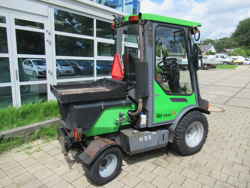 LM TRAC 286 4WD 4x4 AIRCO Werktuigdrager - سياره كنس شوارع: صور 2 LM TRAC 286 4WD 4x4 AIRCO Werktuigdrager - سياره كنس شوارع: صور 2