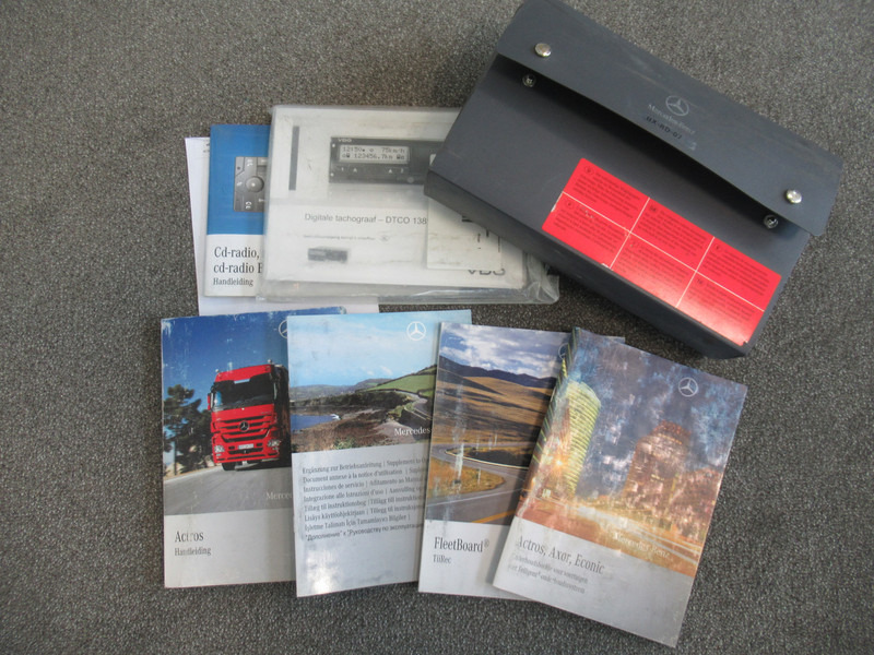 شاحنة ذات الخطاف, شاحنة كرين Mercedes-Benz Actros 2532 LTNLA 6X2 Hooklift + Crane, Haak - Kraan: صور 13