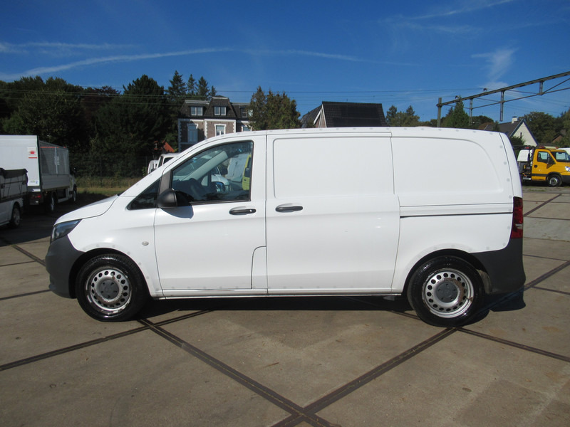 Mercedes-Benz Vito 639/5 4x4 113CDI DENSO koelinbouw - الشاحنات الصغيرة المبردة: صور 2 Mercedes-Benz Vito 639/5 4x4 113CDI DENSO koelinbouw - الشاحنات الصغيرة المبردة: صور 2