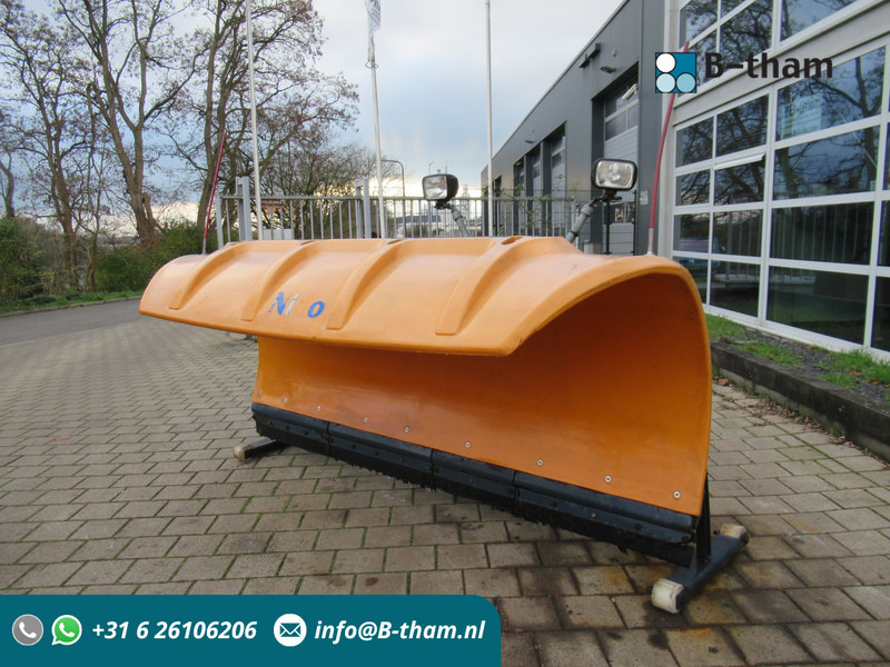 NIDO SNK 240-R EPZ 24V 270CM Schneepflug Snow Plow Sneeuwploeg - جرافة ثلج: صور 1 NIDO SNK 240-R EPZ 24V 270CM Schneepflug Snow Plow Sneeuwploeg - جرافة ثلج: صور 1