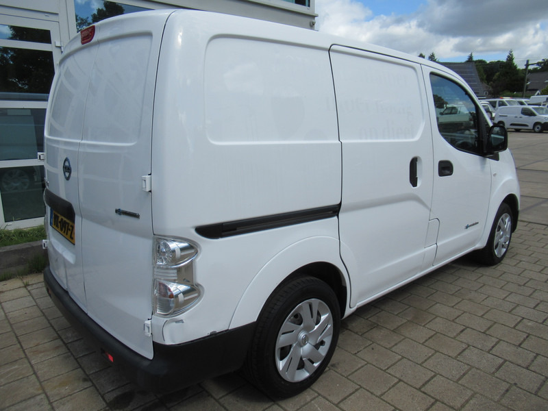 Nissan E-NV200 Optima 24KW/H - فان المدمجة, فان كهربائية: صور 5 Nissan E-NV200 Optima 24KW/H - فان المدمجة, فان كهربائية: صور 5