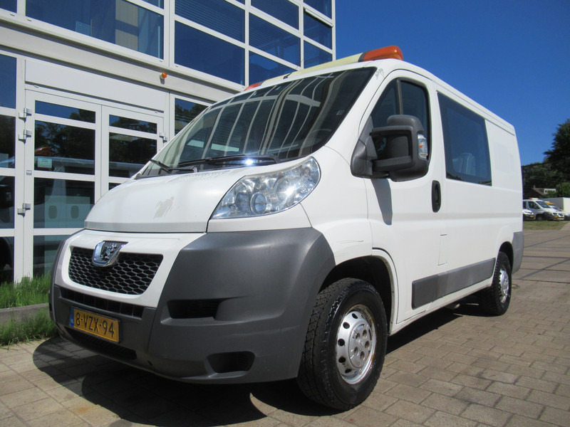 Peugeot Boxer 330 2.2 HDI 96KW L1H P+ DOKA Dubbelcabine AIRCO - فان المدمجة, الشاحنات الصغيرة كابينة مزدوجة: صور 4 Peugeot Boxer 330 2.2 HDI 96KW L1H P+ DOKA Dubbelcabine AIRCO - فان المدمجة, الشاحنات الصغيرة كابينة مزدوجة: صور 4