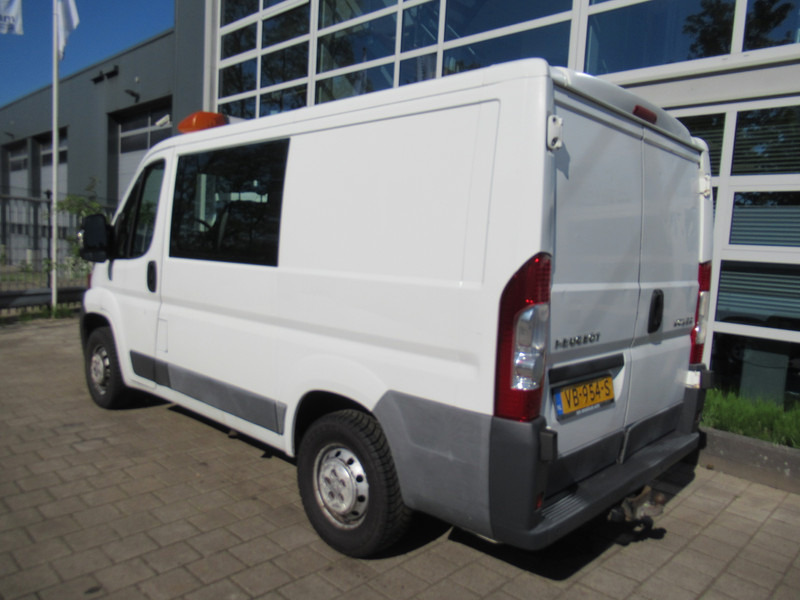 Peugeot Boxer 330 2.2 HDI 96KW L1H1 DOKA Dubbelcabine AIRCO P+ - فان المدمجة, الشاحنات الصغيرة كابينة مزدوجة: صور 3 Peugeot Boxer 330 2.2 HDI 96KW L1H1 DOKA Dubbelcabine AIRCO P+ - فان المدمجة, الشاحنات الصغيرة كابينة مزدوجة: صور 3