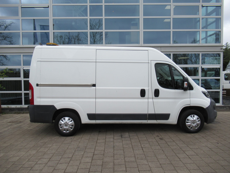 Peugeot Boxer 330 2.2 HDI 96KW L2H2 XR Airco Klima Flitsers - فان المدمجة: صور 3 Peugeot Boxer 330 2.2 HDI 96KW L2H2 XR Airco Klima Flitsers - فان المدمجة: صور 3