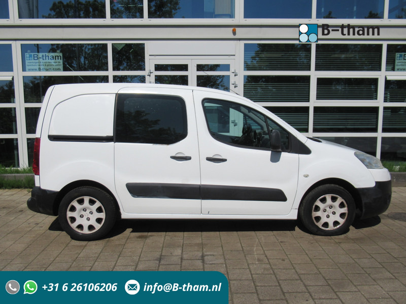 Peugeot Partner 122 1.6 HDI L1XT Pro+ AIRCO 3-Zitpl./Seats - فان المدمجة: صور 1 Peugeot Partner 122 1.6 HDI L1XT Pro+ AIRCO 3-Zitpl./Seats - فان المدمجة: صور 1