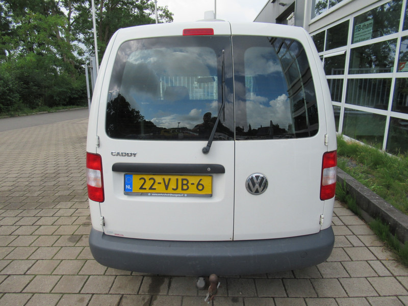 Volkswagen Caddy 2.0 SDI 51KW - فان المدمجة: صور 5 Volkswagen Caddy 2.0 SDI 51KW - فان المدمجة: صور 5
