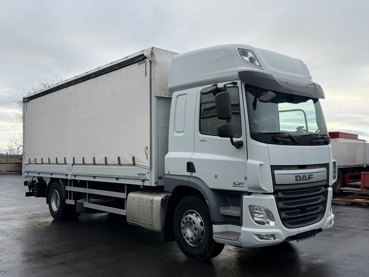 DAF CF 400FA Pritsche/Plane, Edscha, Retarder, Lbw - شاحنة ستارة: صور 1 DAF CF 400FA Pritsche/Plane, Edscha, Retarder, Lbw - شاحنة ستارة: صور 1