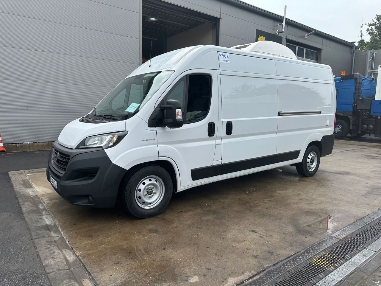 Fiat Ducato Isberg Pharma-Kühler -30°C/4°C/22°C - الشاحنات الصغيرة المبردة: صور 1 Fiat Ducato Isberg Pharma-Kühler -30°C/4°C/22°C - الشاحنات الصغيرة المبردة: صور 1