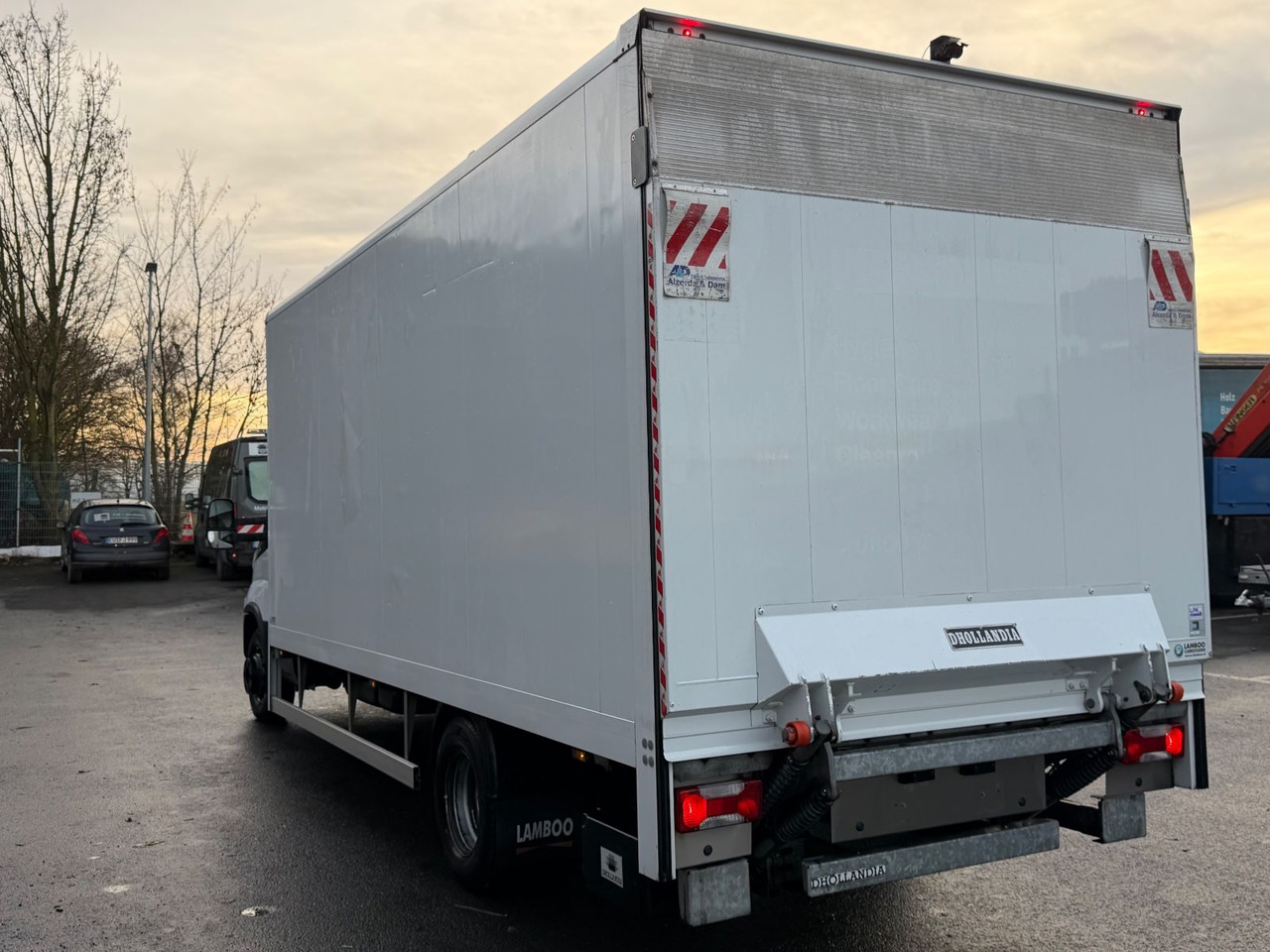 Iveco 70C18 HiMatic, Klima, Luftfederung, Lbw 5x units - الشاحنات الصغيرة صندوق مغلق: صور 4 Iveco 70C18 HiMatic, Klima, Luftfederung, Lbw 5x units - الشاحنات الصغيرة صندوق مغلق: صور 4