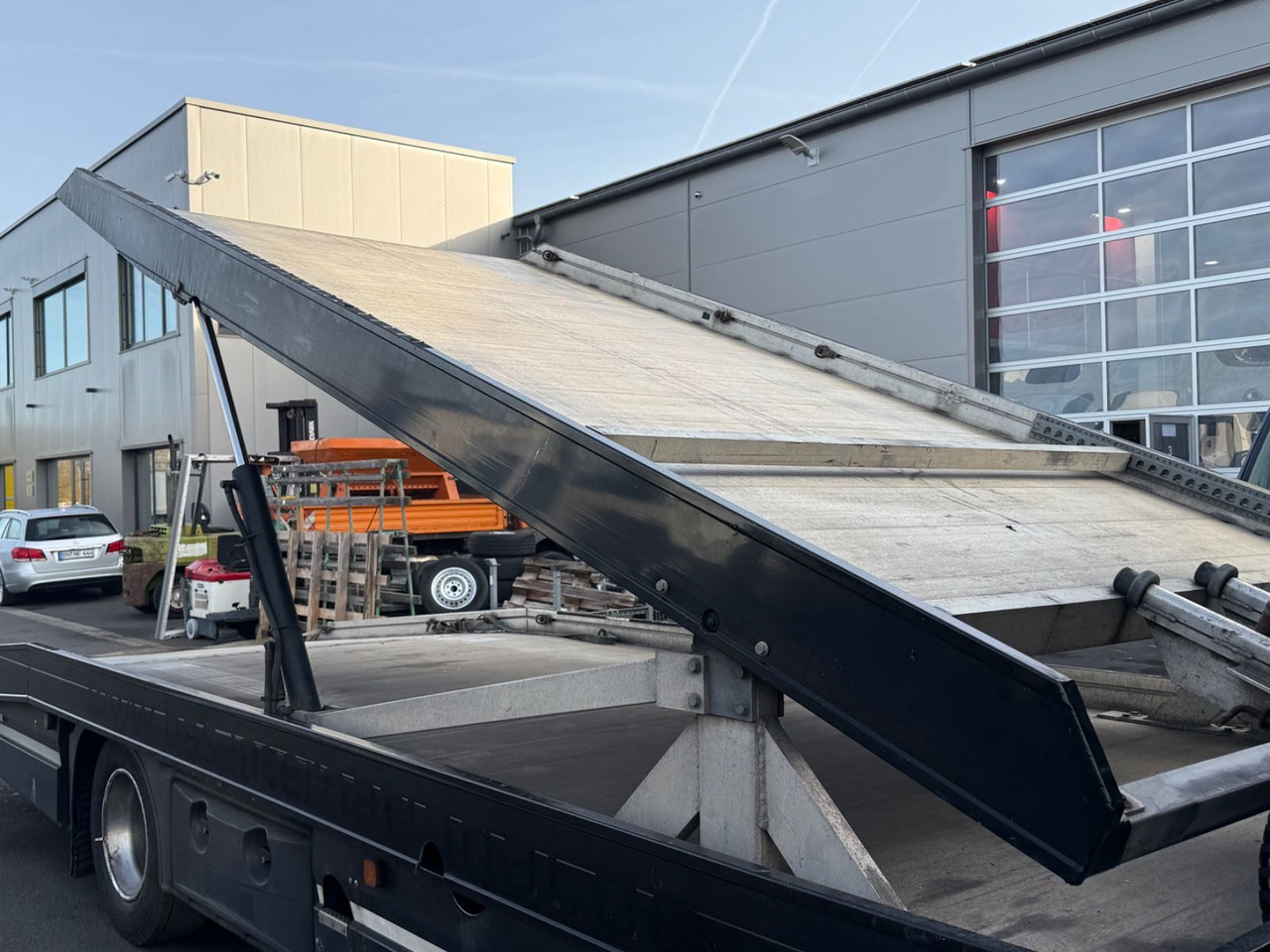 MAN TGL 8.210BL Moetefindt Doppelstock, Klima, Winde - شاحنة نقل سيارات شاحنة: صور 5 MAN TGL 8.210BL Moetefindt Doppelstock, Klima, Winde - شاحنة نقل سيارات شاحنة: صور 5